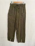 High-Waisted Buttoned Cotton And Linen Pants Cropped Green / S